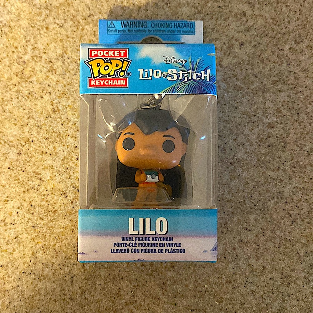 Lilo and Stitch- Lilo with camera Funko Pop Keychain